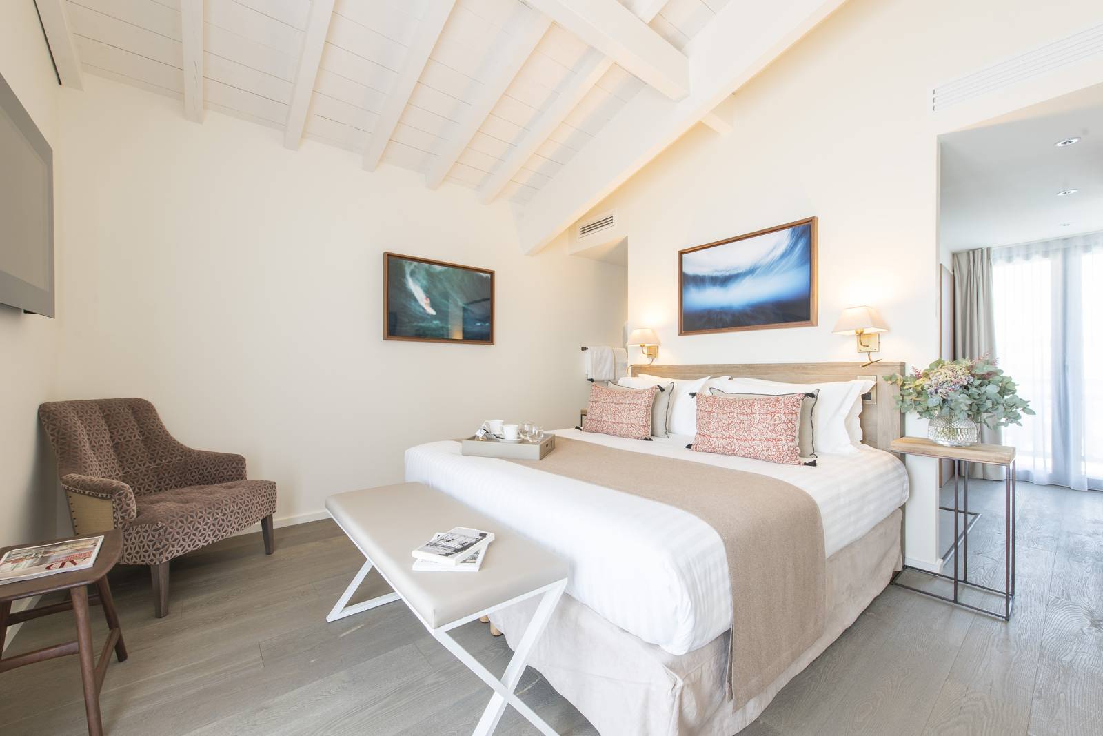 Hôtel avec piscine et cocktails sur le bassin d'arcachon 
