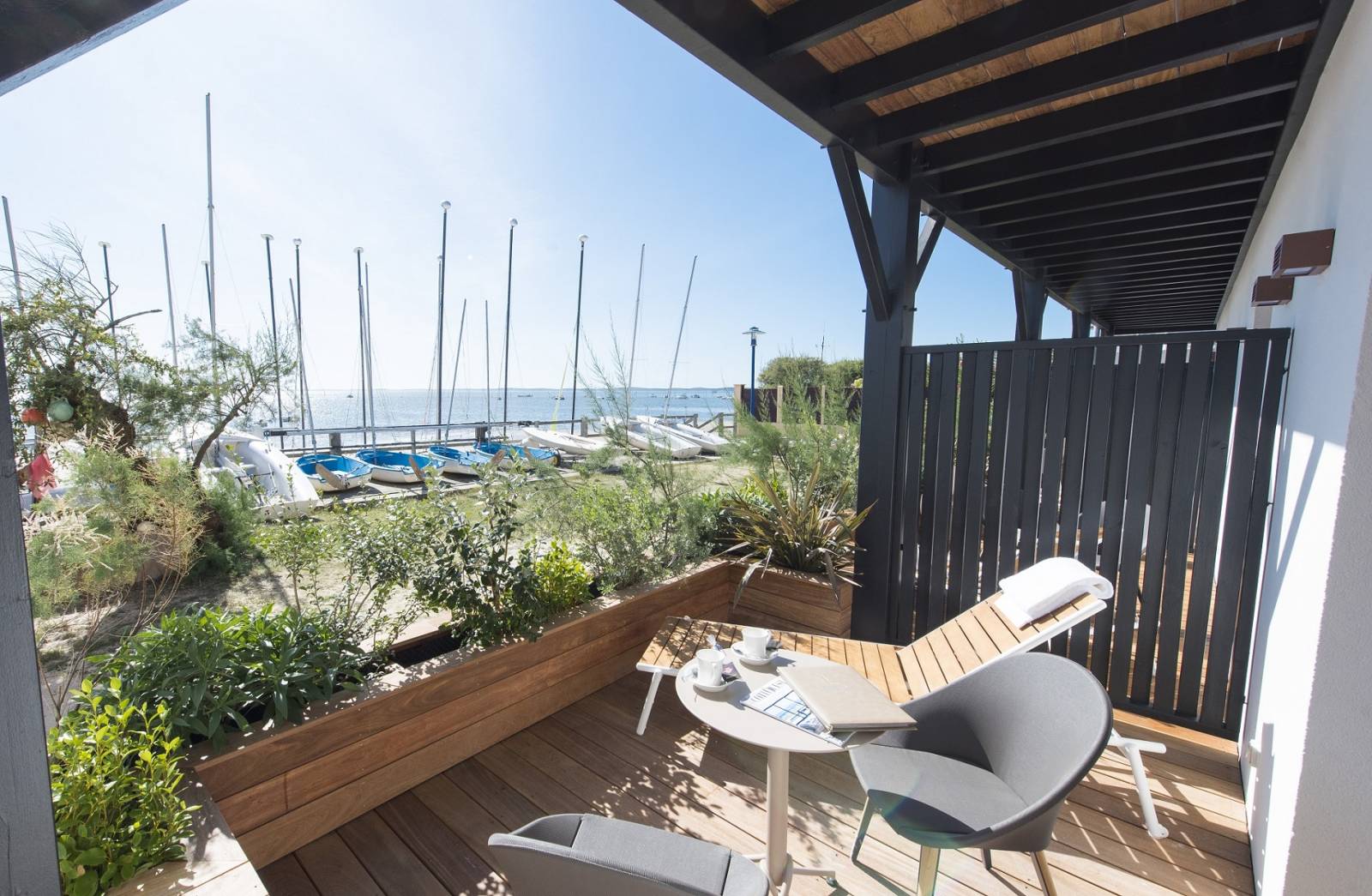 Chambre avec vue mer et terrasse dans hôtel haut standing proche Lège Cap Ferret